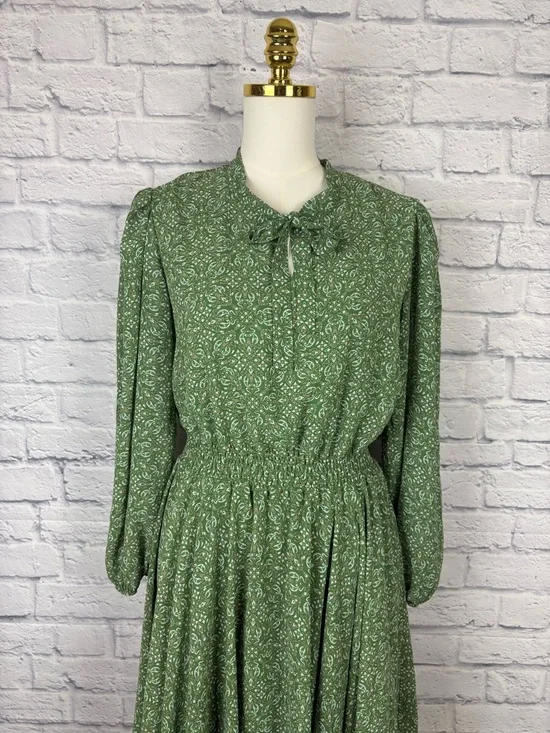 Lark + Grey green floral print midi dress handkerchief hem size L - Picture 3 of 7